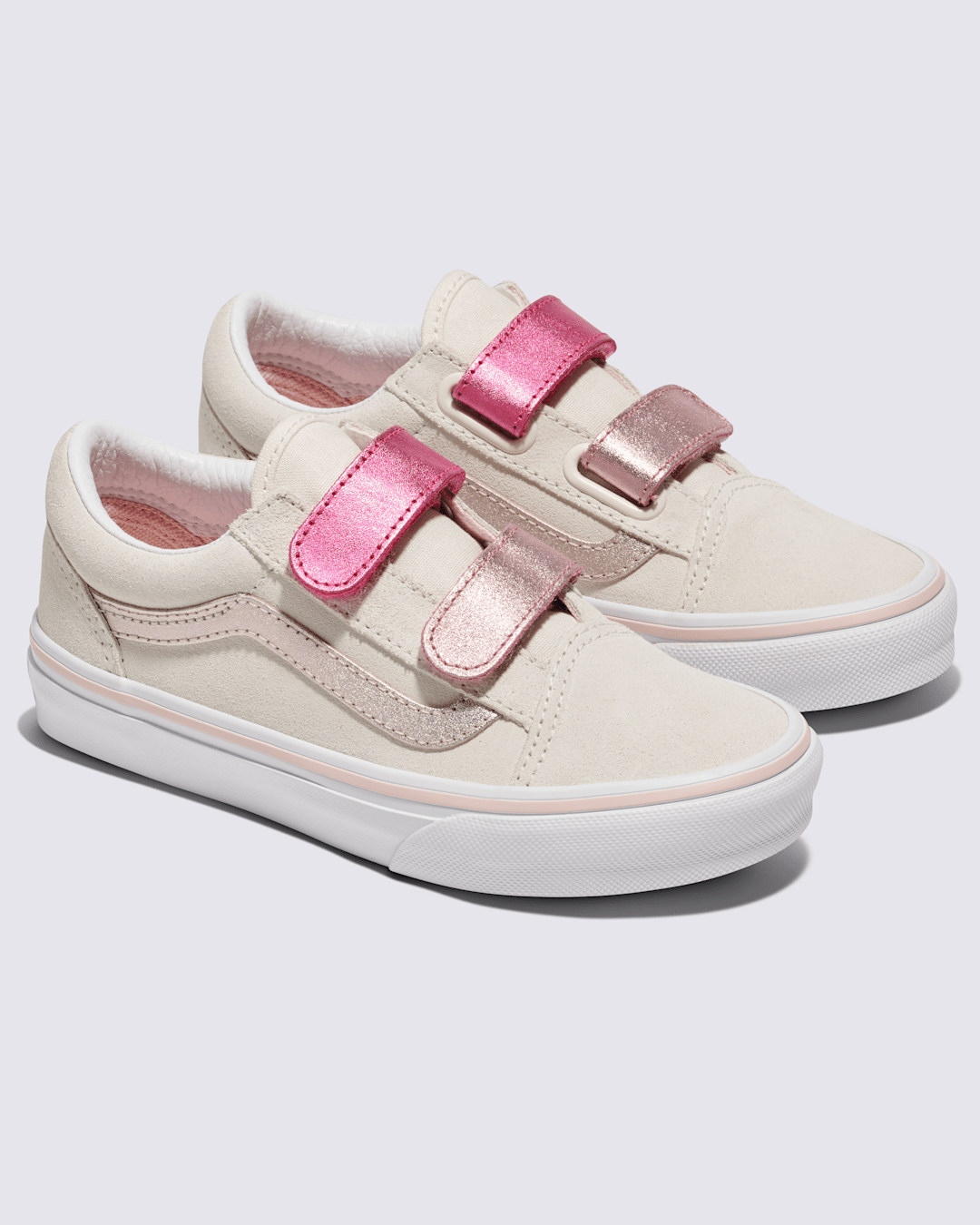 Vans Little Kids Old Skool V Shoe in Marshmallow White / Metallic Pink