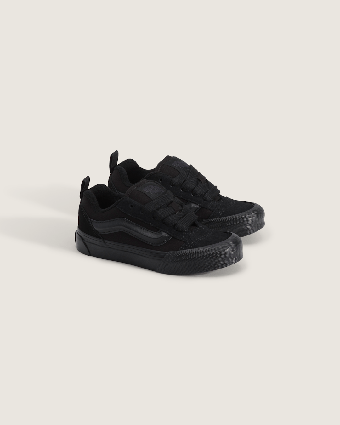 Vans Little Kids Knu Skool Shoe in Triple Black