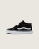 Black / True White