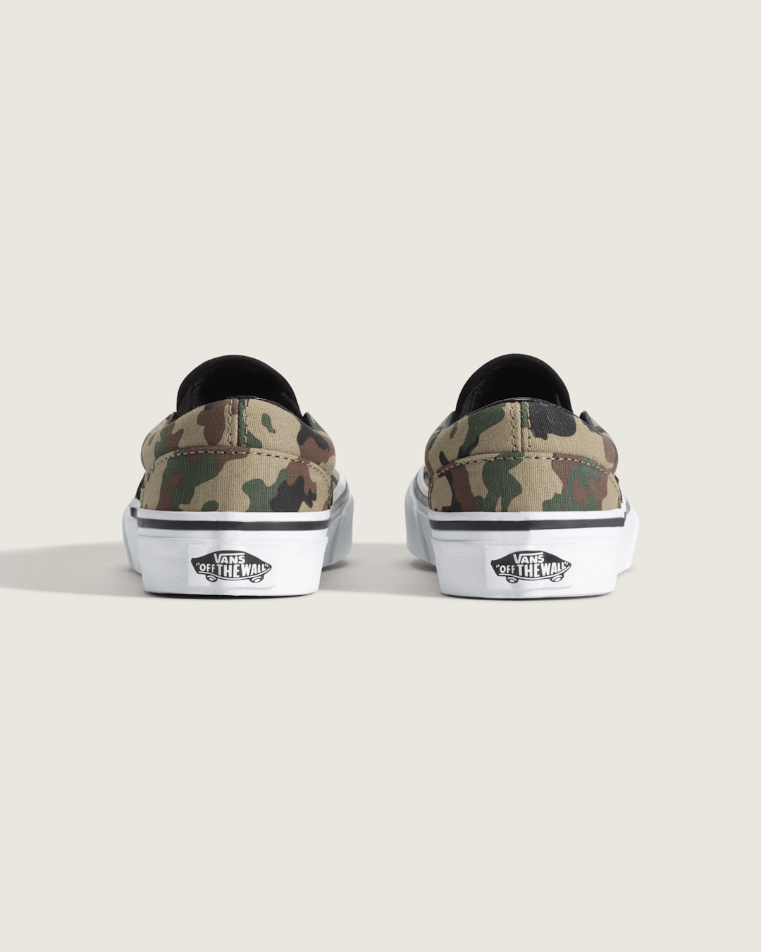 Vans Little Kids Classic Slip-On Shoe in Camo Black / Green