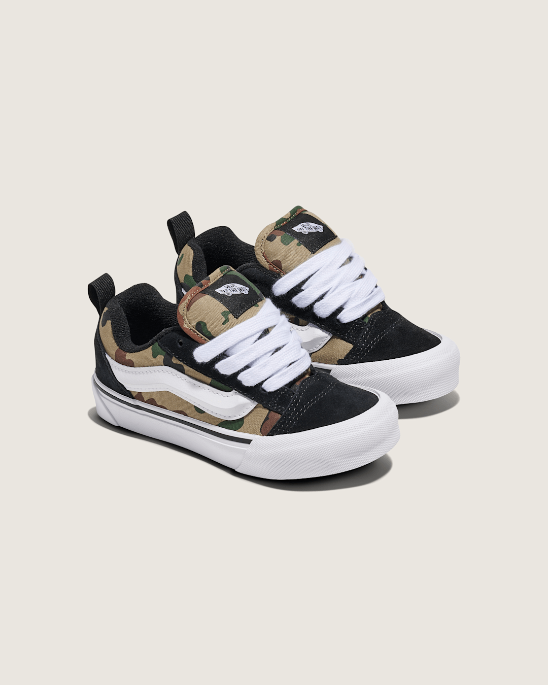Vans Little Kids Knu Skool Shoe in Camo Jungle Green
