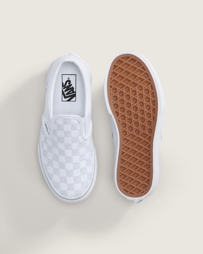 Vans Little Kids Classic Slip-On Checkerboard Shoe in Checkerboard Silver Grey