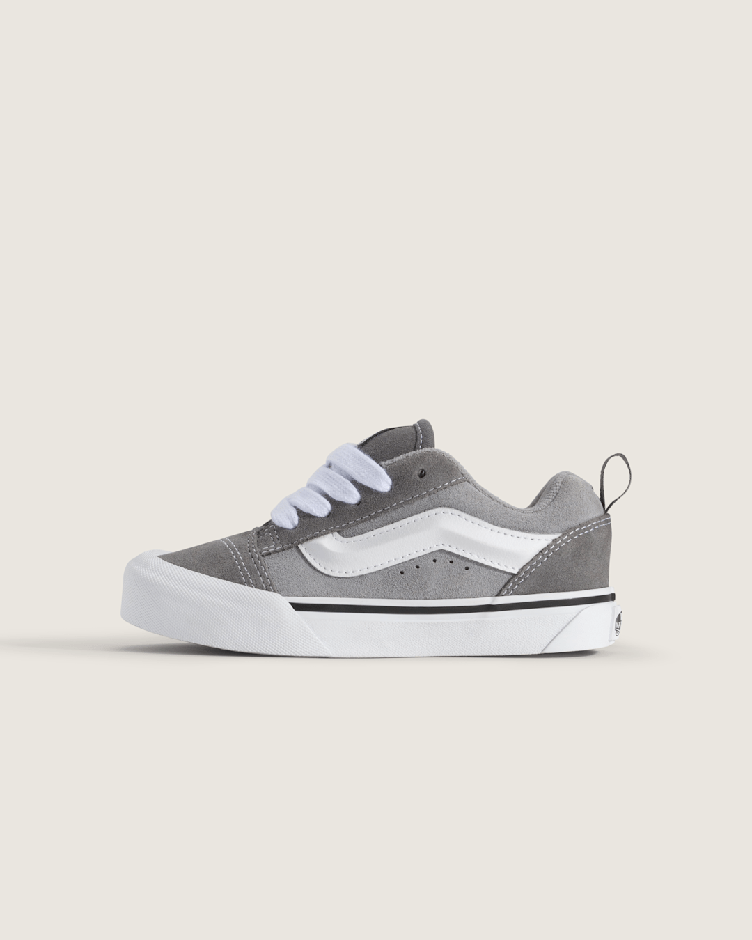 Vans Little Kids Knu Skool Shoe in Pewter Grey / White