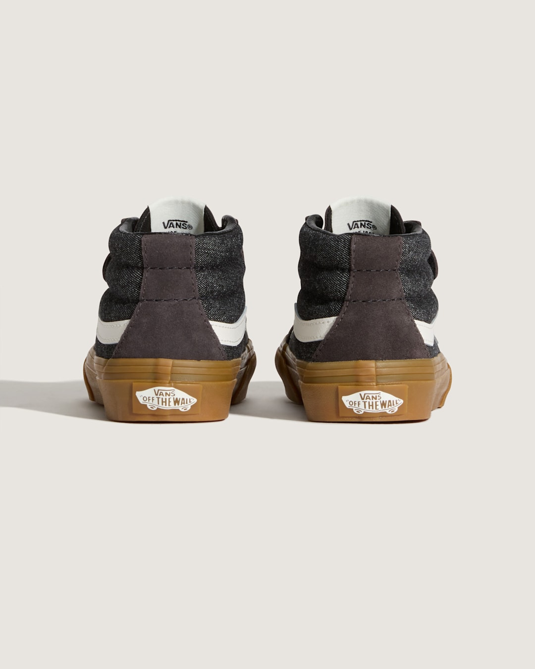 Vans Little Kids Sk8-Mid V Shoe in Black