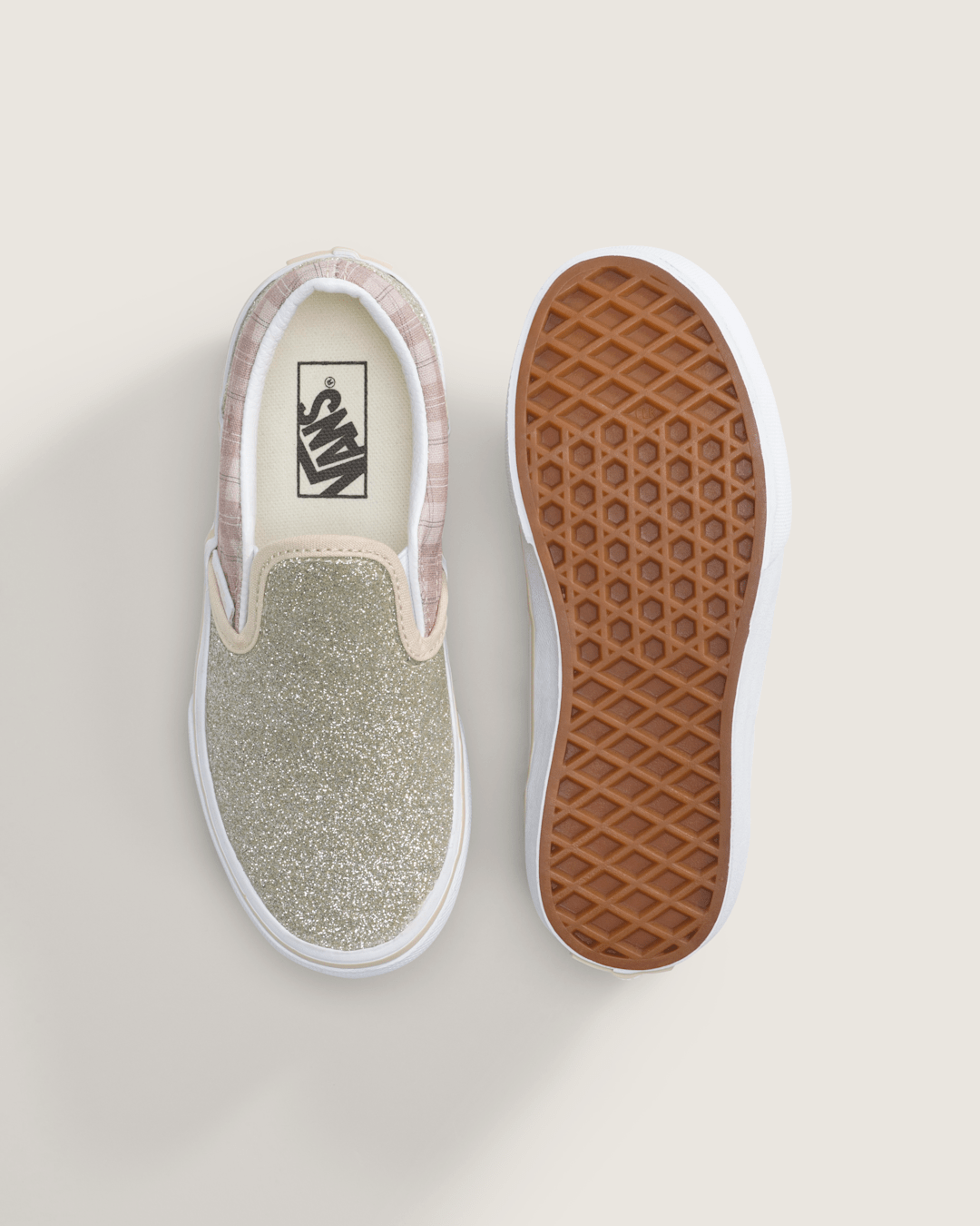 Vans Little Kids Classic Slip-On Shoe in Glitter Plaid Incense