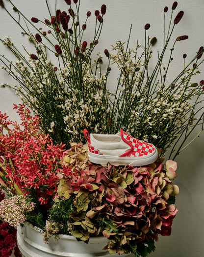 Vans Toddler Classic Slip-On V Checkerboard Shoe in Checkerboard Racing Red / True White