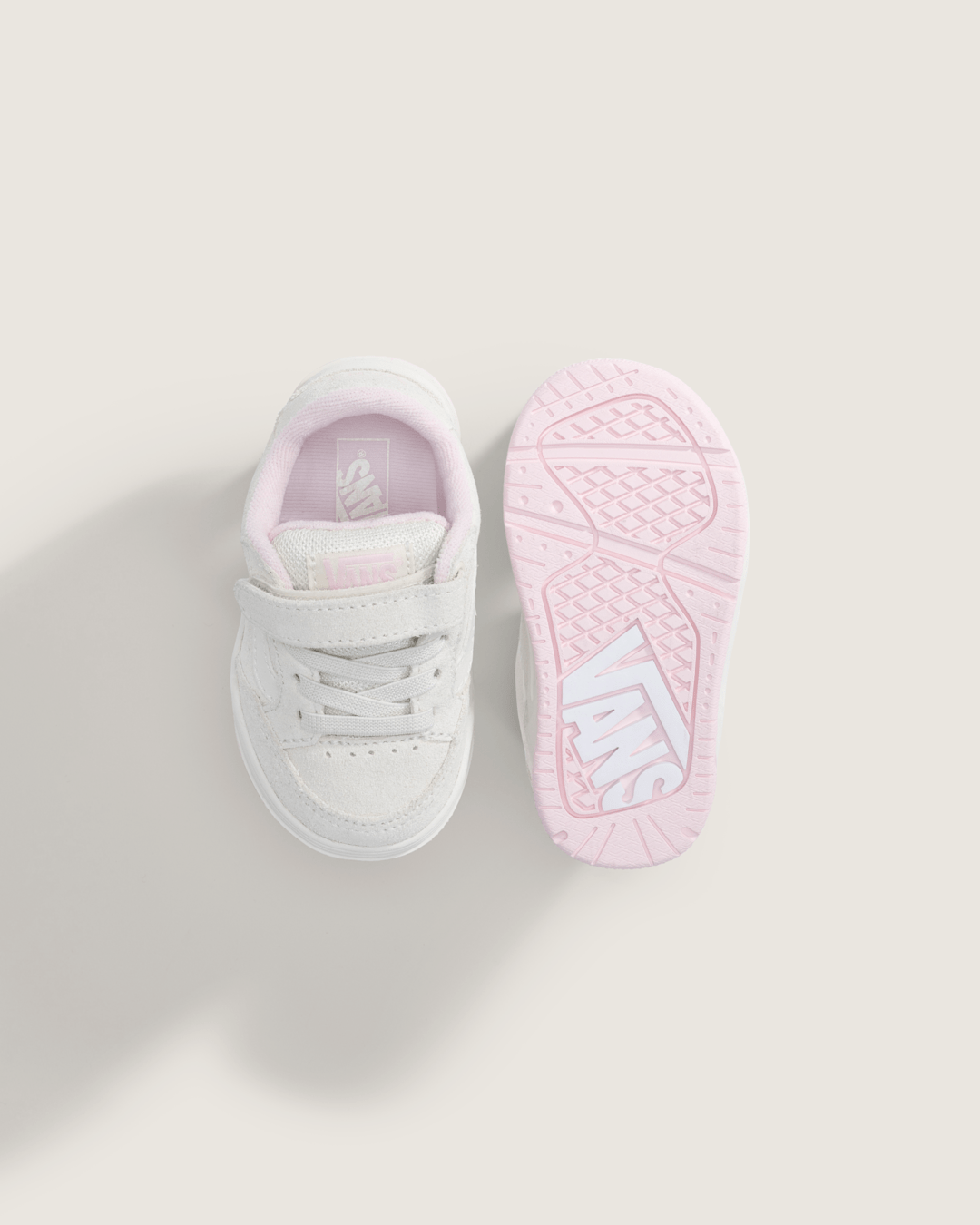 Vans Toddler Hylane V Shoe in Marshmallow White / Pink