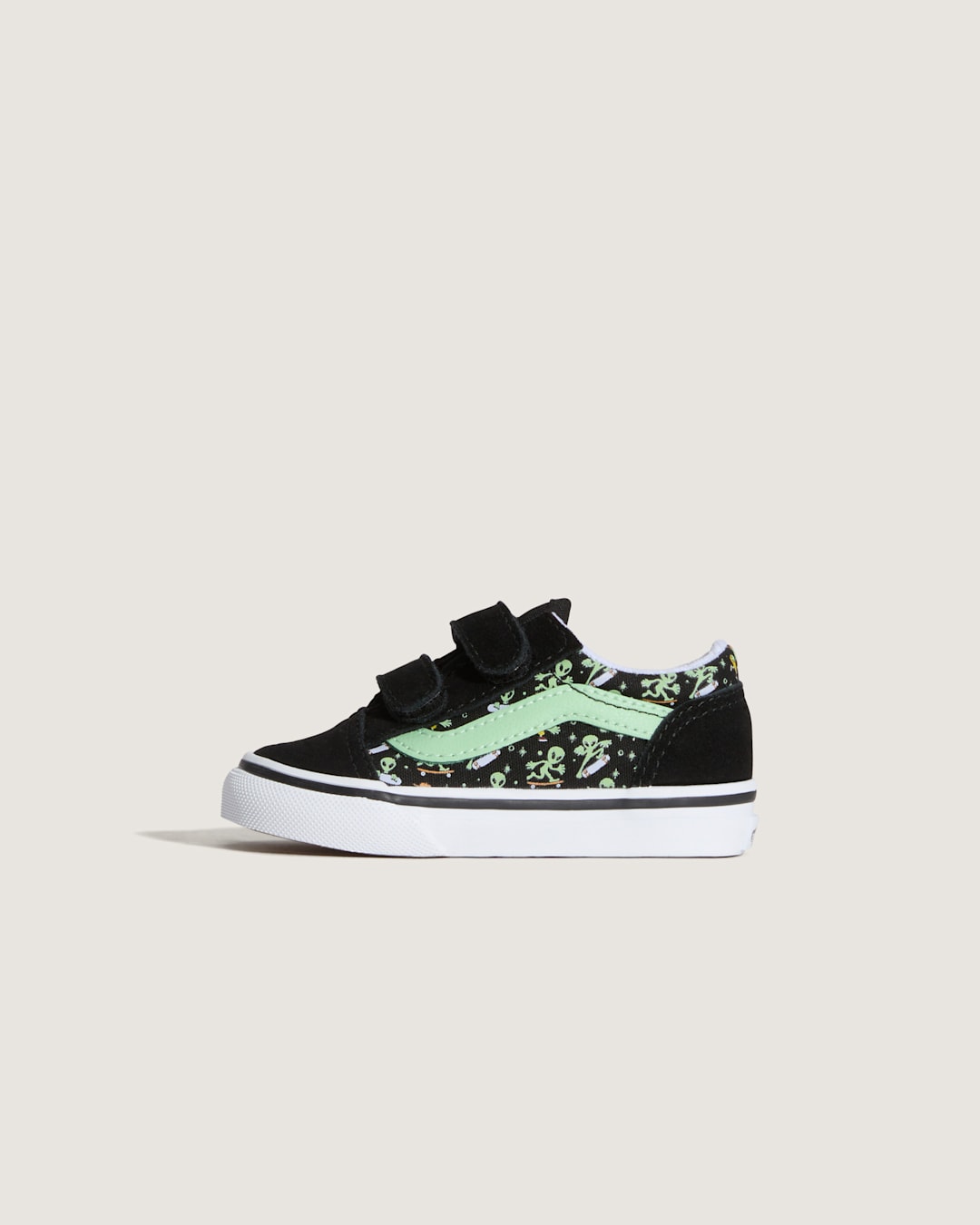 Vans Toddler Old Skool V Shoe in Black / Green