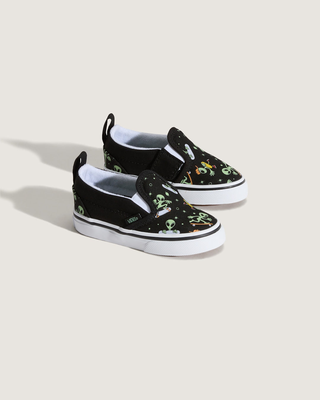 Vans Toddler Classic Slip-On V Shoe in Black / Green
