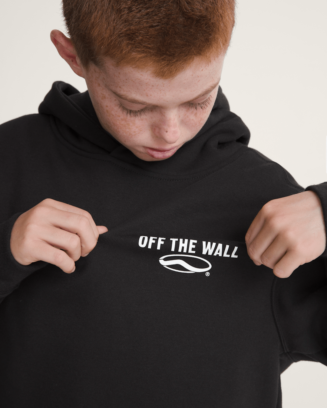 Vans Kids Vans Repair Shop Pullover Hoodie in Black