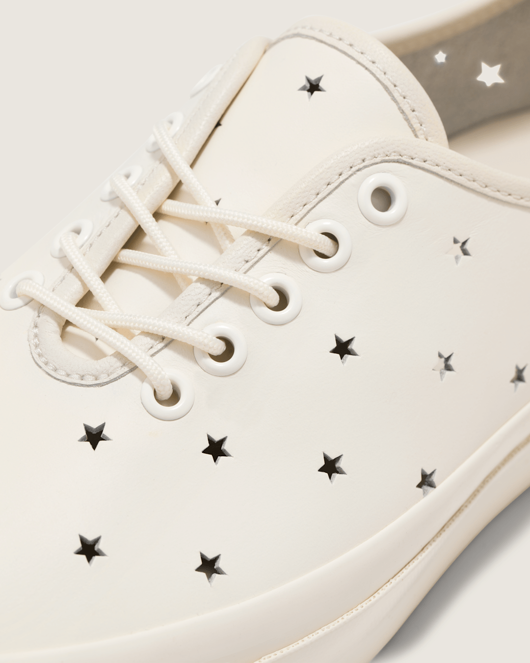Vans OTW One Piece Authentic Vibram in Star Egret