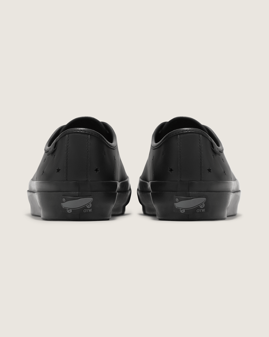 Vans OTW One Piece Authentic Vibram in Star Black