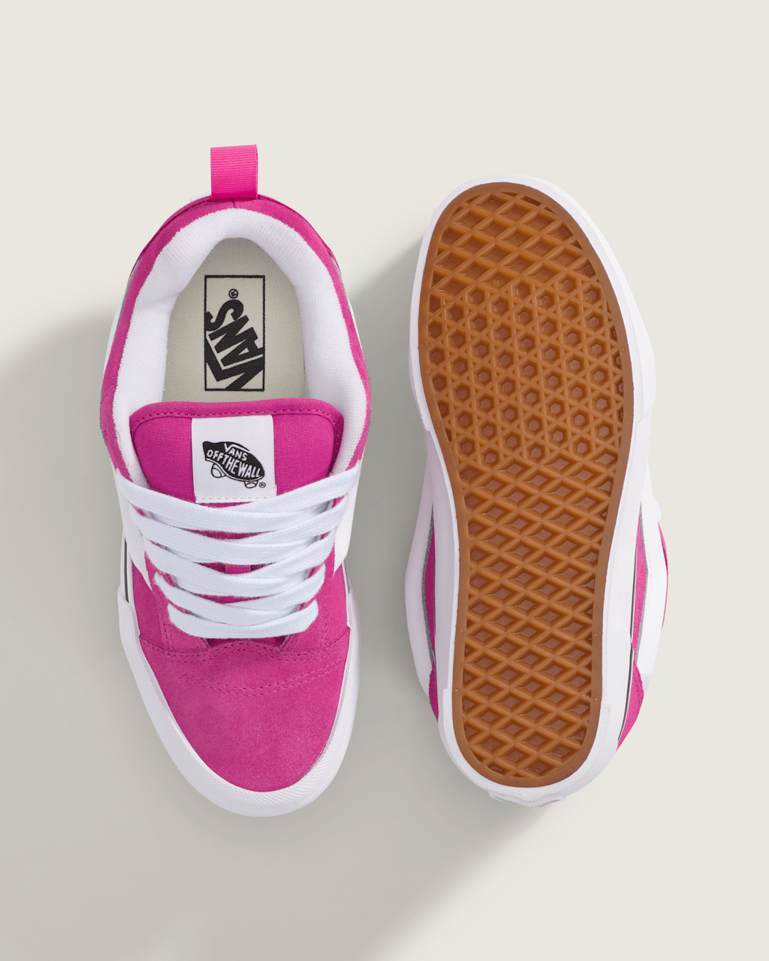 Vans Knu Skool Shoe in Pink