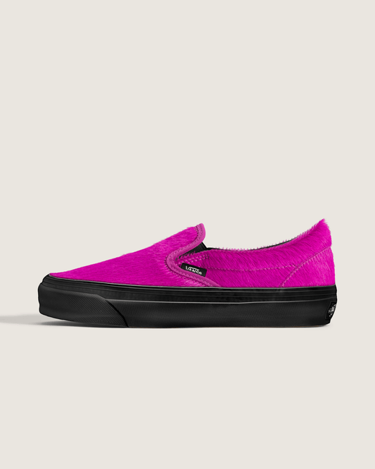 Vans Premium Classic Slip-On Shoe in Fuchsia Pink