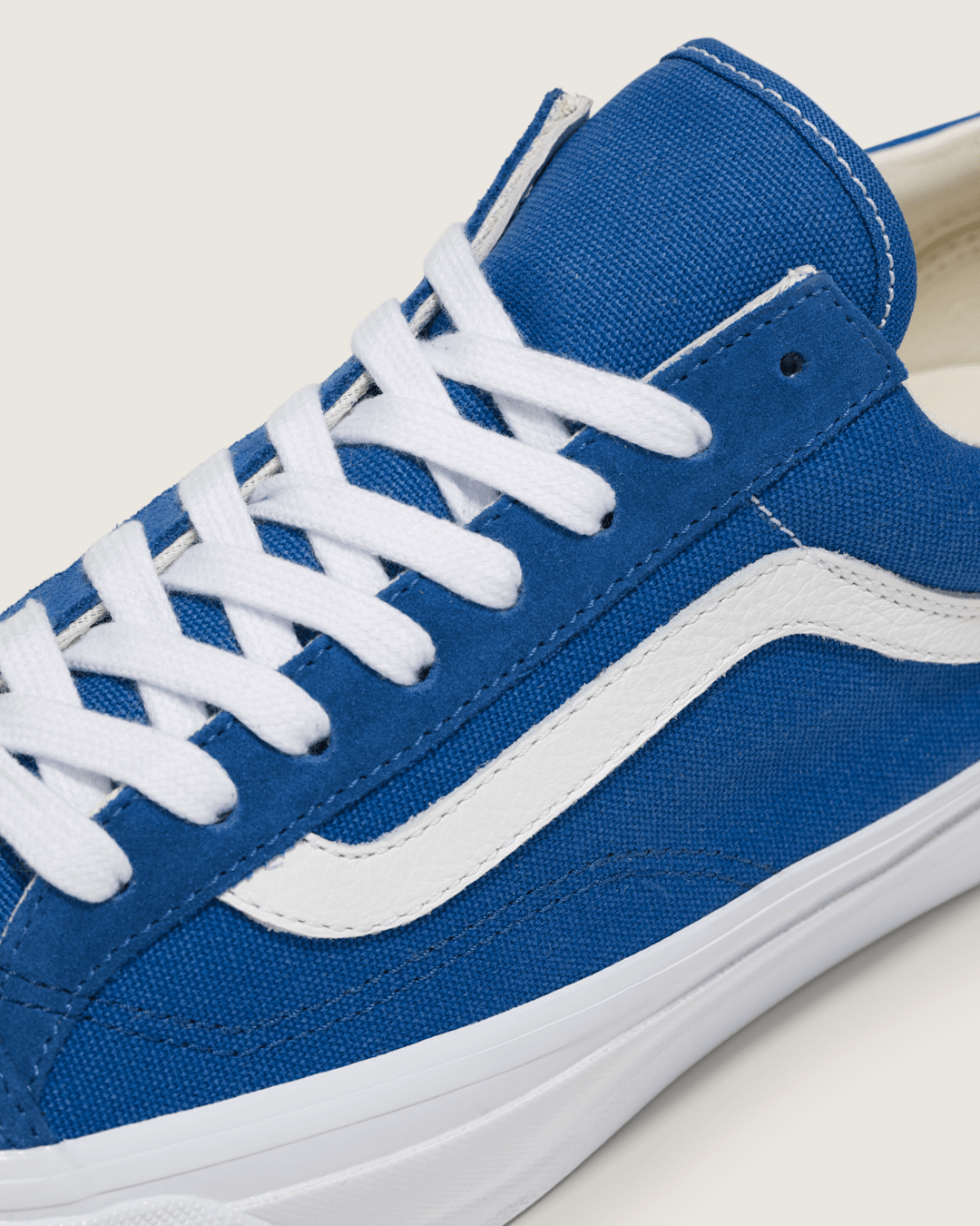 Vans OTW Old Skool 36 in Blue