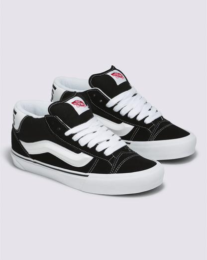 Vans Knu Mid Shoe in Black / True White
