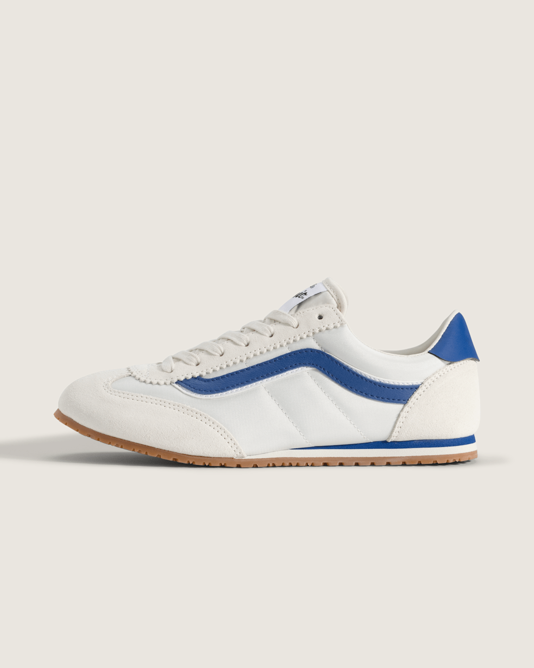 Vans Super Lowpro Shoe in Marshmallow White / True Blue
