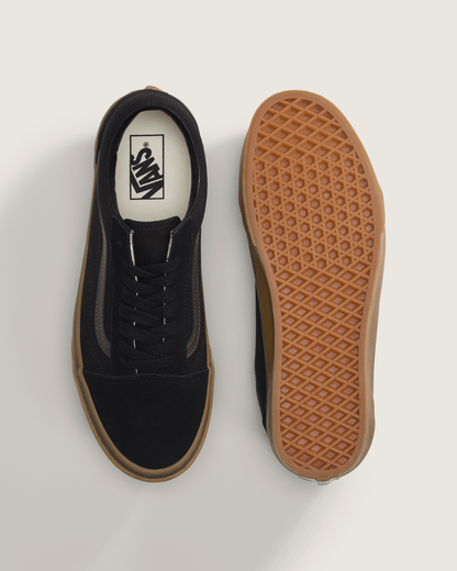 Vans Old Skool Gum Shoe in Black