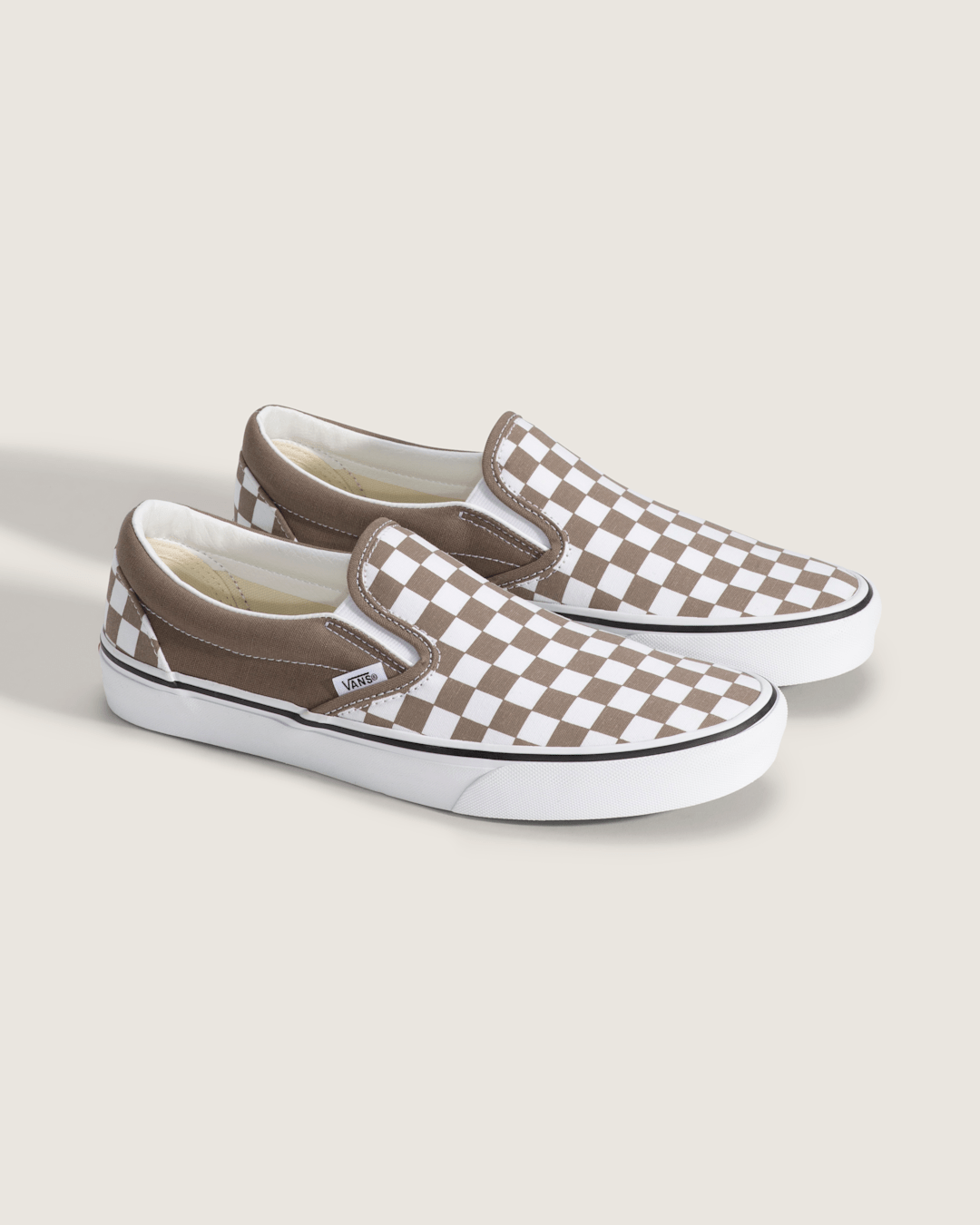 Vans Classic Slip-On Checkerboard Shoe in Checkerboard Walnut Brown / White