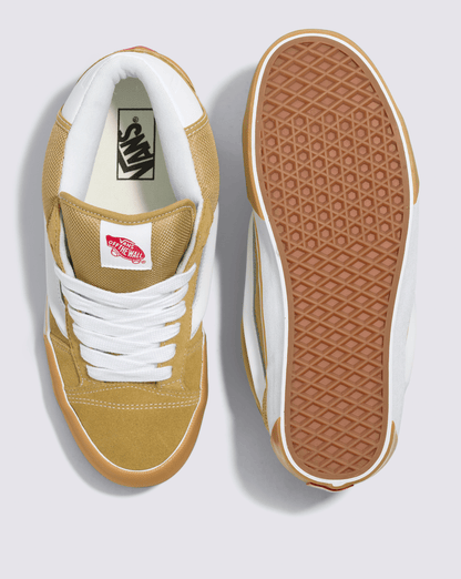 Vans Knu Mid Shoe in Khaki Brown / Gum