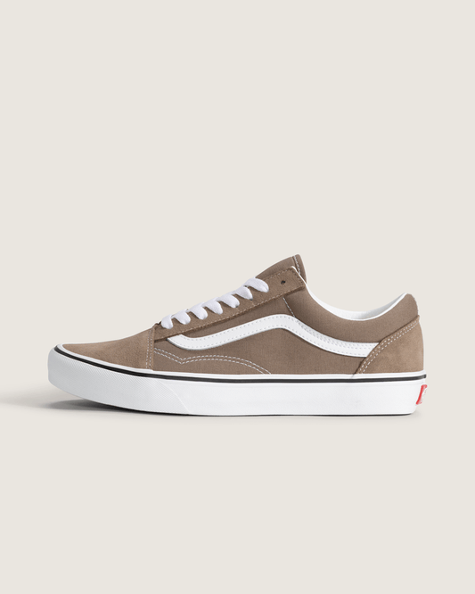 Vans Old Skool Shoe in Walnut Brown