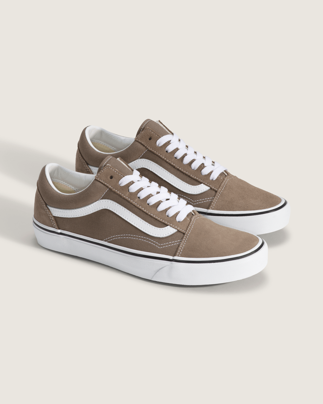 Vans Old Skool Shoe in Walnut Brown
